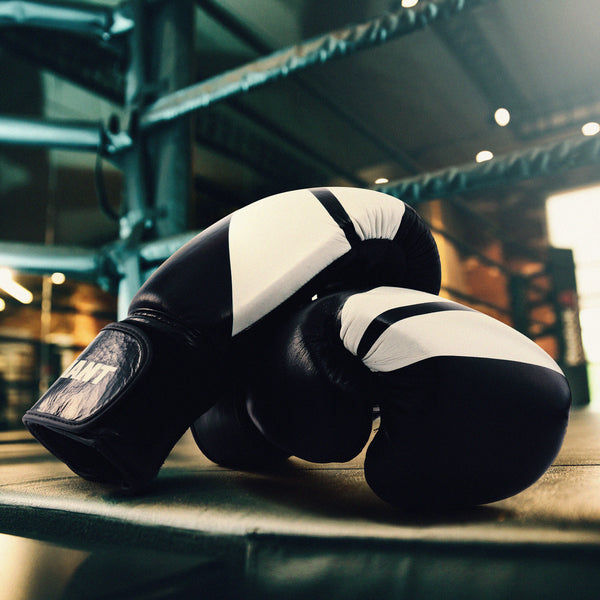 Adamant PowerMax Boxing Gloves - 18 oz
